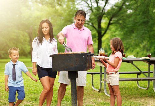 dad grilling food